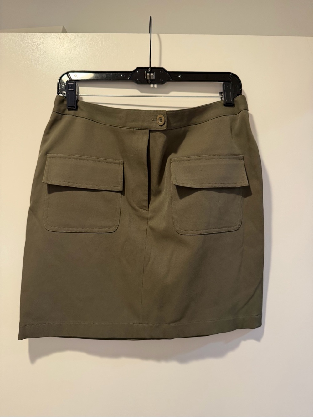 Classiques Entier Olive Green Pencil Skirt with Patch Pockets